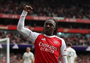 英超2025年球员助攻排行榜：罗杰斯第一，埃泽和伊兰加并列第二