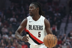 客战爵士！开拓者首发：霍勒迪、夏普、卡马拉、阿夫迪亚、克林根