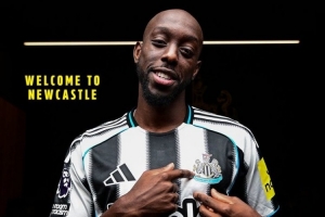 邮报：维萨有望11月9日踢小蜜蜂复出，具体要看膝盖肿胀消退情况