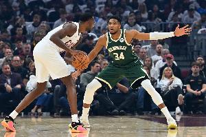 上一场缺阵！雄鹿明天迎战国王 字母因左膝髌腱炎出战成疑