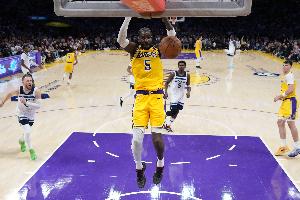 硬顿！艾顿赛季至今场均内线得分14.6分 联盟第4 高于文班约基奇