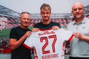 德天空：勒沃库森考虑回购18岁边锋阿拉杰贝戈维奇