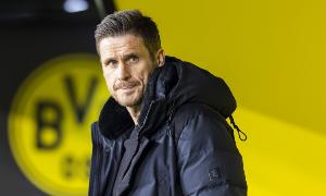 凯尔：我们在1-0领先后停止了控球踢法，这让汉堡重新占据优势