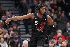 外线发威！猛龙首节三分10投8中 命中率高达80%