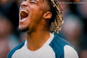 送出助攻，热刺官方：20岁奥多贝尔当选2-2曼联队内最佳球员