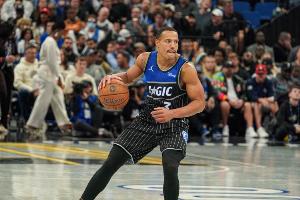 三分1中0！萨格斯：我们要提高执行力 给贝恩创造更多三分机会