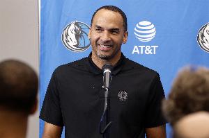 美记：独行侠工作人员坦言“解雇Nico”的喊声让主场比客场更煎熬