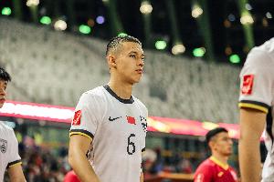 记者：未来，就看陈泽仕和依木兰能否在泰山一线队有更多机会了