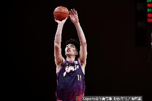 博主：余嘉豪协商多留一日打决赛遭拒？西班牙俱乐部好像很不满意