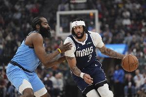 难兄难弟！后天3胜8负的快船将在客场挑战3胜9负的独行侠