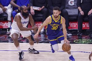 09双雄还在撑场子！哈登51分钟砍41分14板11助 库里49分&连场45+