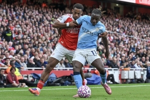 五位记者预测英超：三人选枪手夺冠两人选曼城，射手王毫无悬念