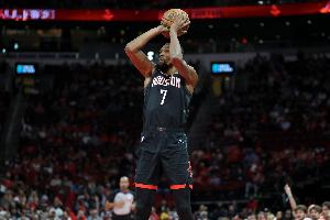 记者：KD强解能力最大化突显 火箭大阵容终归还是体现了篮板优势