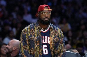 詹姆斯文森特出战成疑！EPSN预测明天胜率：湖人89.5% 爵士10.5%