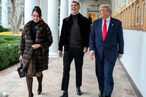 金融专家：得益于特朗普，C罗在美国的代言收入有望突破1亿美元