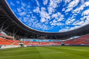 全体注意，比赛日热血来袭！是时候为深圳新鹏城摇旗呐喊了！