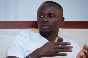 马内：C罗是一位全面的运动员 是全世界所有类型足球运动员的榜样