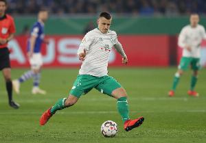 2平16负！弗赖堡中场埃格施泰因德甲18次对阵拜仁从未取胜