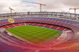 花7万欧撑到巴萨回归！每体：诺坎普两年半后重开，商家恢复生机