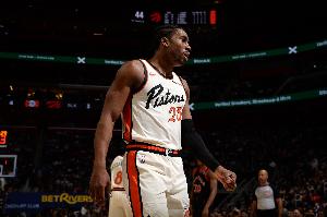 活塞主帅：很高兴艾维回归 他有能力在高水平比赛中产生巨大影响