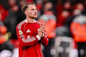 麦卡利斯特社媒鼓励球队：艰难的时刻，我们一起走出困境